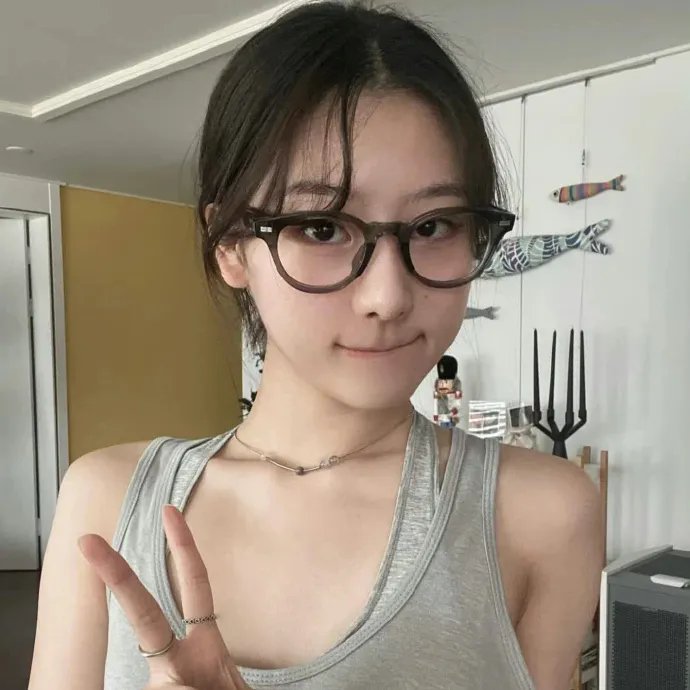伴娘先拜堂
